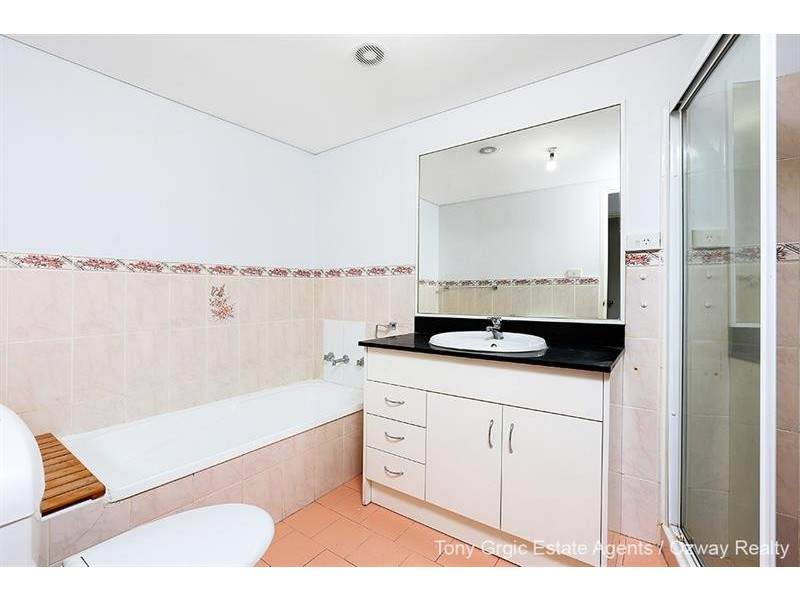 2/27-31 Manchester St, Merrylands NSW 2160