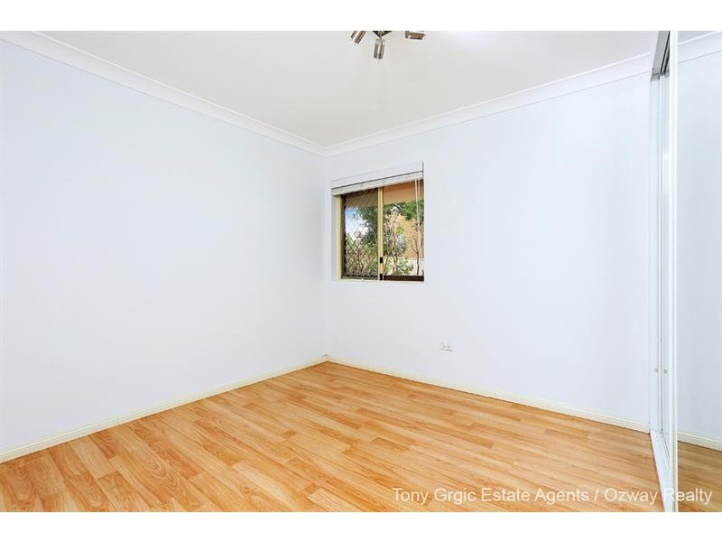 2/27-31 Manchester St, Merrylands NSW 2160