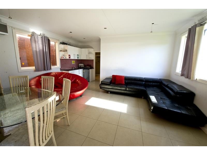 9 Bruce St, Lansvale NSW 2166