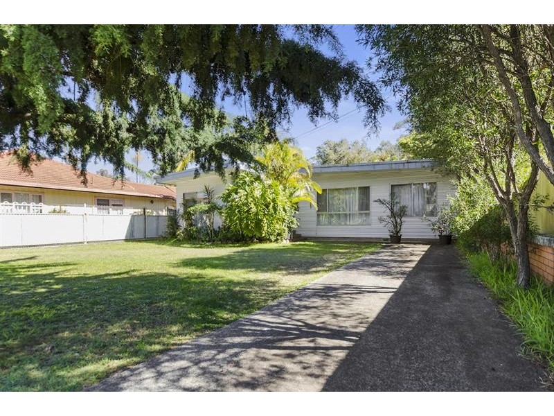 22 Windang Rd, Primbee NSW 2502