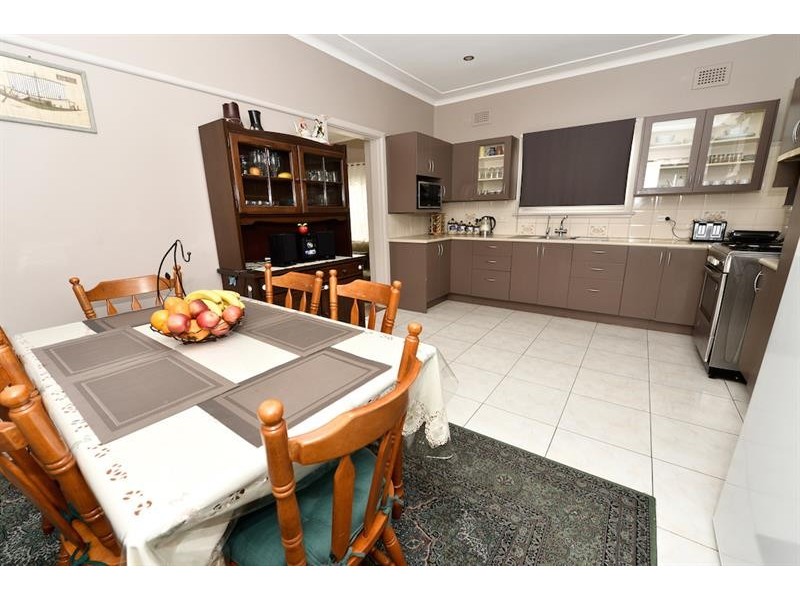 55 Wattle St, Punchbowl NSW 2196