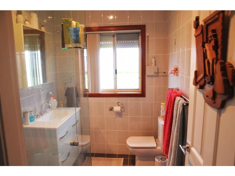 715 Fifteenth Ave, Kemps Creek NSW 2178