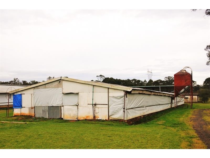 715 Fifteenth Ave, Kemps Creek NSW 2178