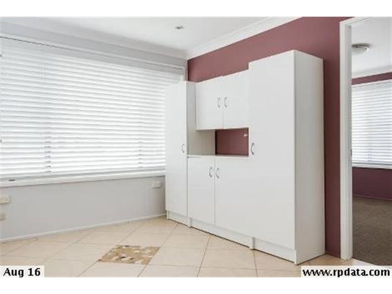 13 Swan St, Kanwal NSW 2259