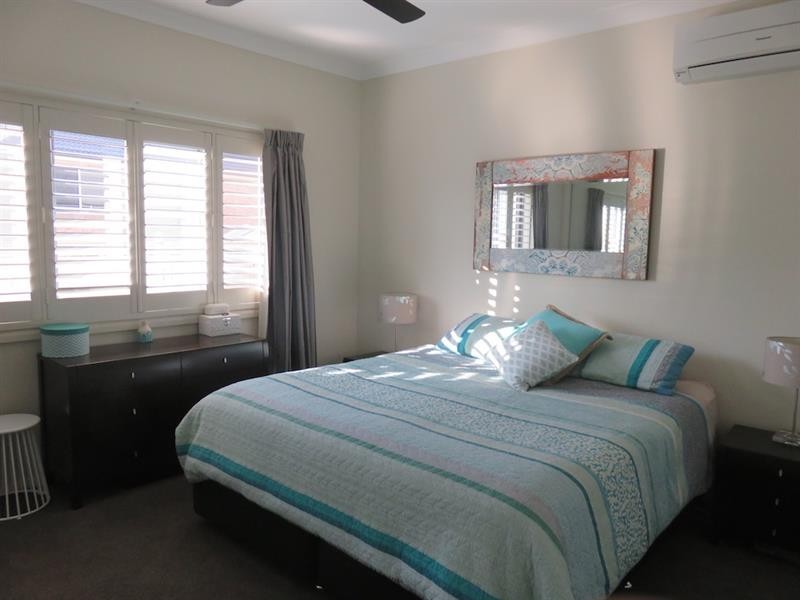 4/121 Daintree Dr, Albion Park NSW 2527