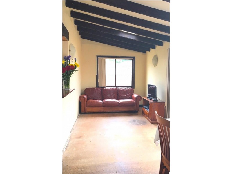 5 Robbins St, Fairfield West NSW 2165