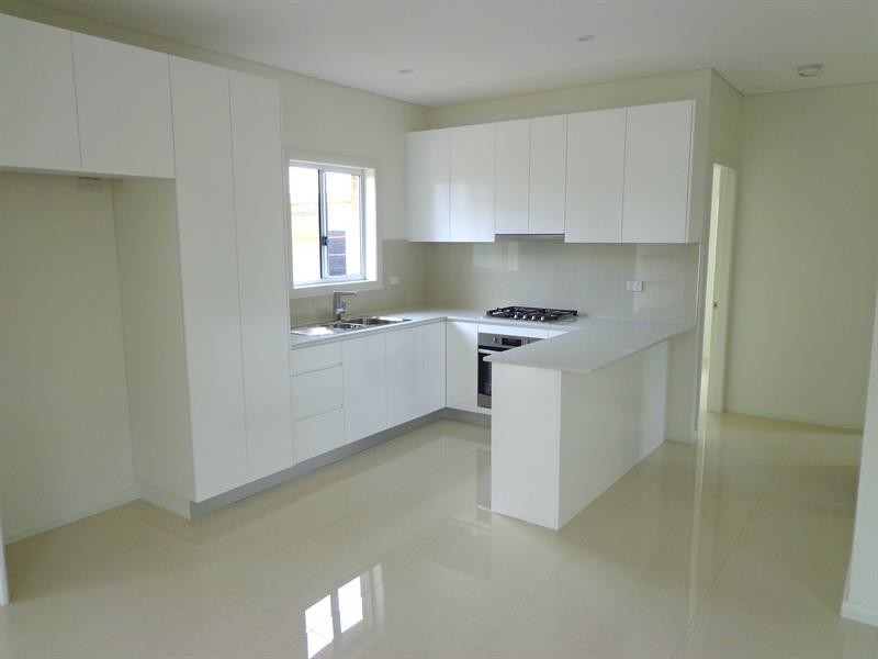 144 Bossley Road Rd, Bossley Park NSW 2176