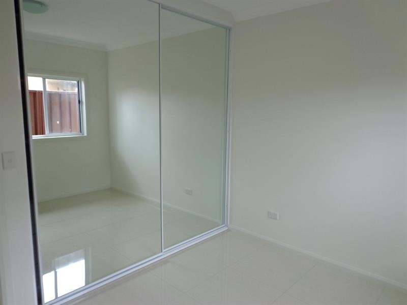 144 Bossley Road Rd, Bossley Park NSW 2176