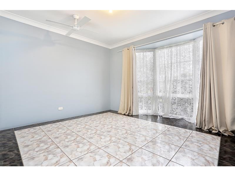 91 Quarry Rd, Bossley Park NSW 2176