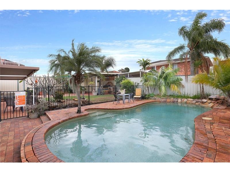 91 Quarry Rd, Bossley Park NSW 2176