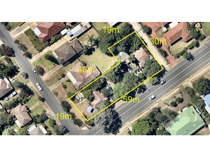 14 Genty St, Campbelltown NSW 2560