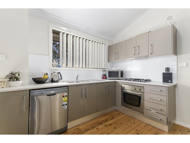 109 Thirroul Rd, Kanahooka NSW 2530