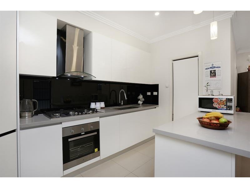 17A Avisford St, Fairfield NSW 2165