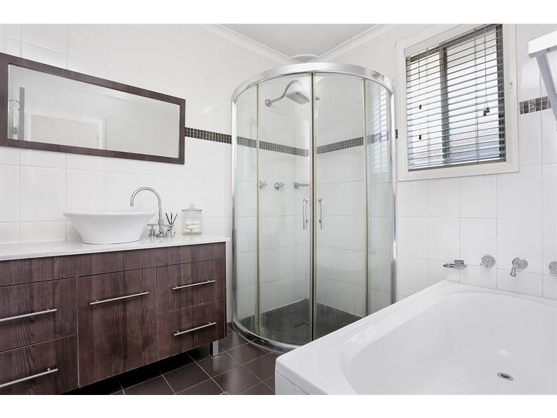 23 Shakespeare St, Wetherill Park NSW 2164