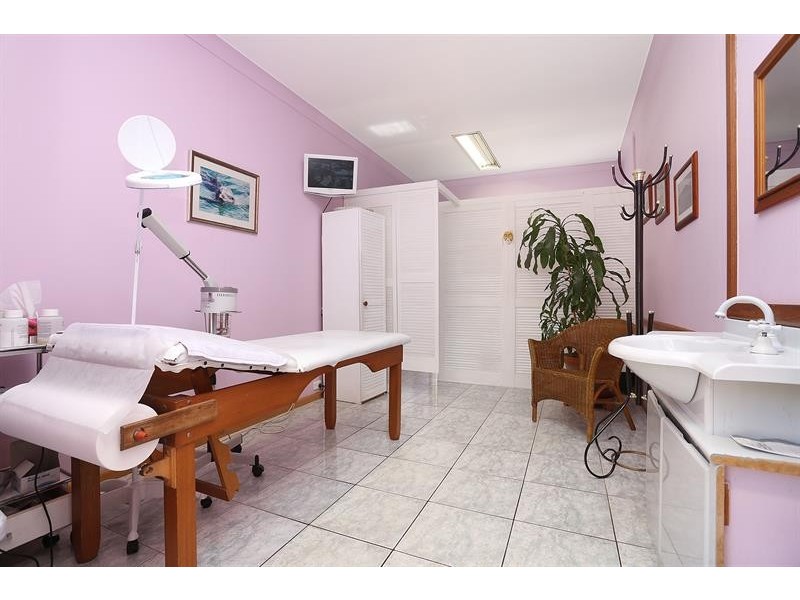 62 Greenfield Rd, Prairiewood NSW 2176