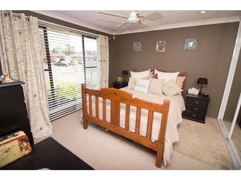 5 Shelley Pl, Wetherill Park NSW 2164