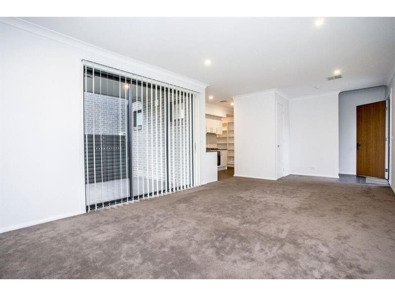 10 William Hart Cres, Penrith NSW 2750