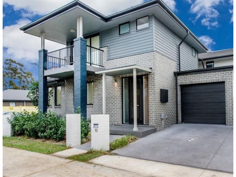 10 William Hart Cres, Penrith NSW 2750