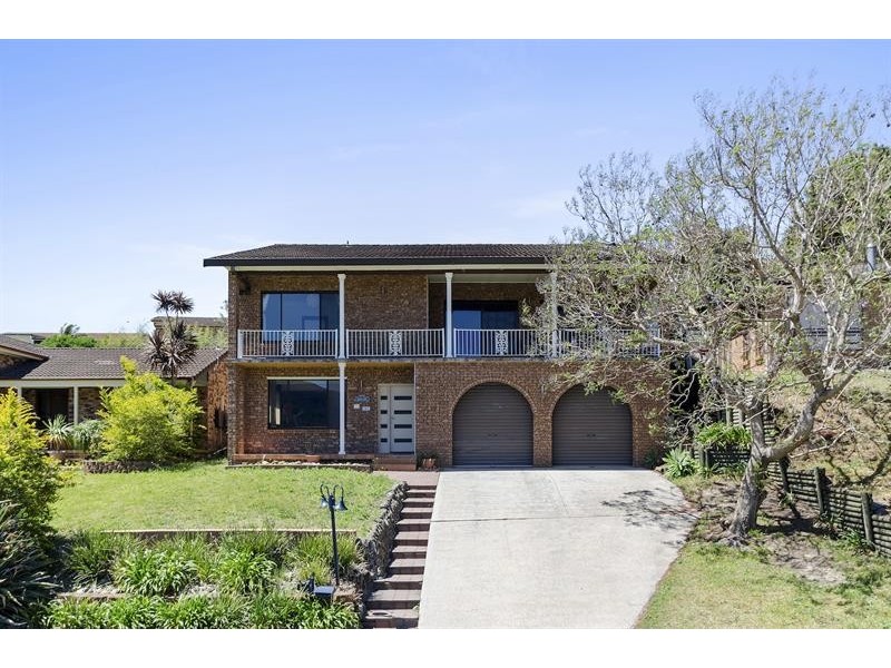 35 Noble Rd, Albion Park NSW 2527