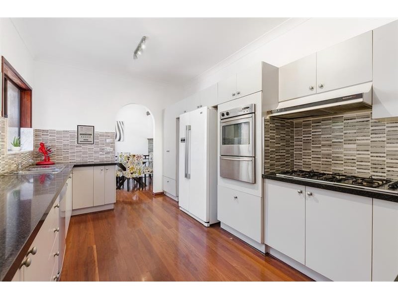 35 Noble Rd, Albion Park NSW 2527