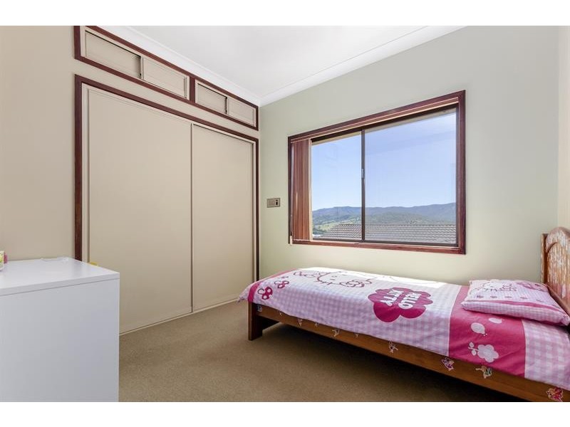 35 Noble Rd, Albion Park NSW 2527