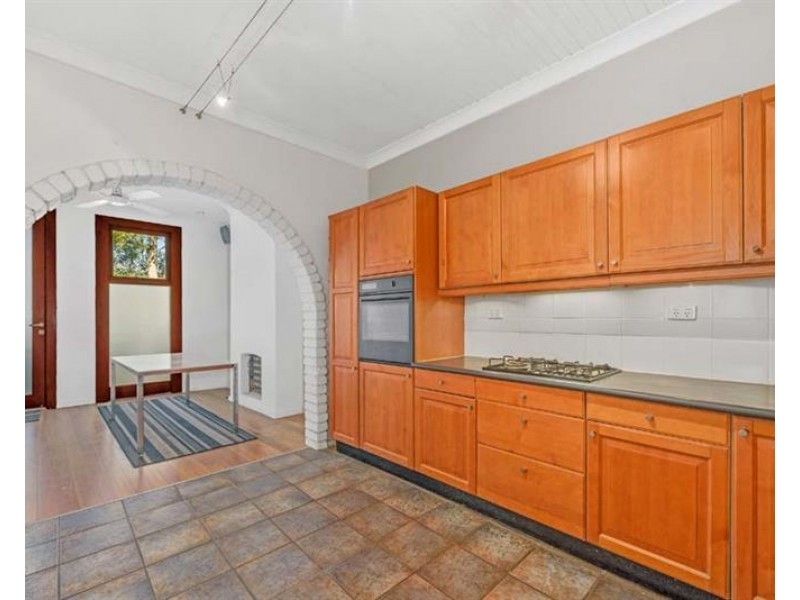 12 Campbell Road, Alexandria NSW 2015