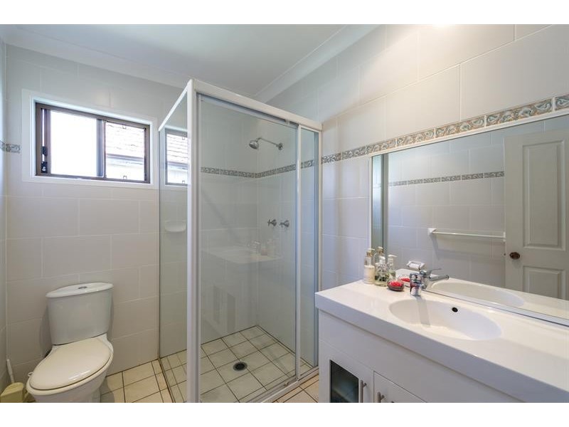 868 The Horsley Dr, Smithfield NSW 2164