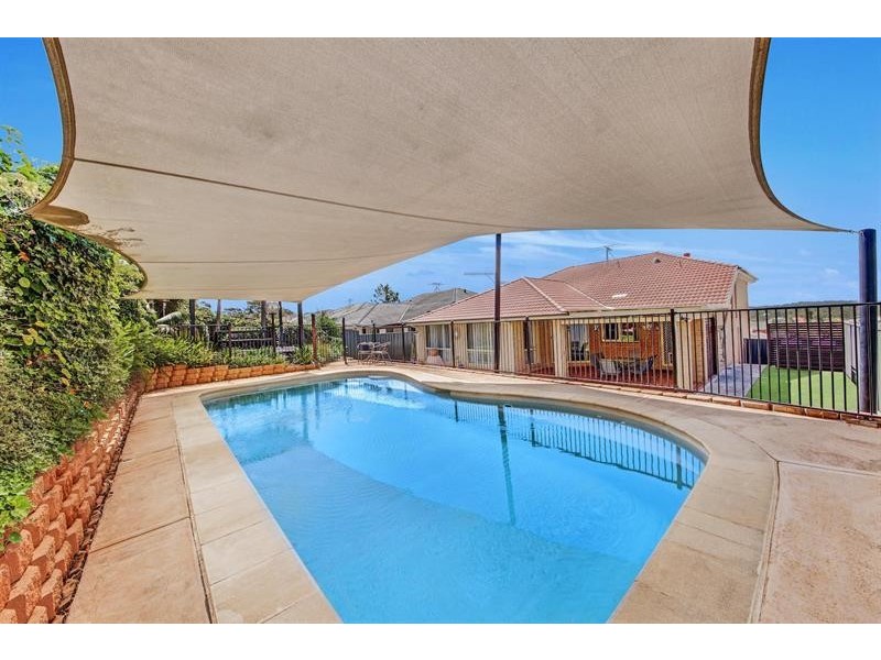 11 Homestead Rd, Wadalba NSW 2259