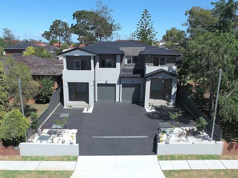 137A Cambridge St, Canley Heights NSW 2166