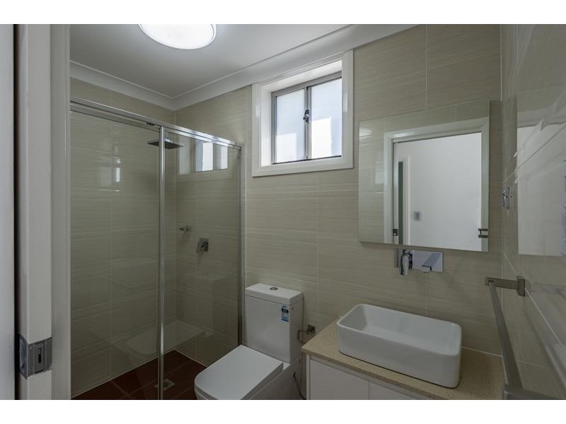 137A Cambridge St, Canley Heights NSW 2166