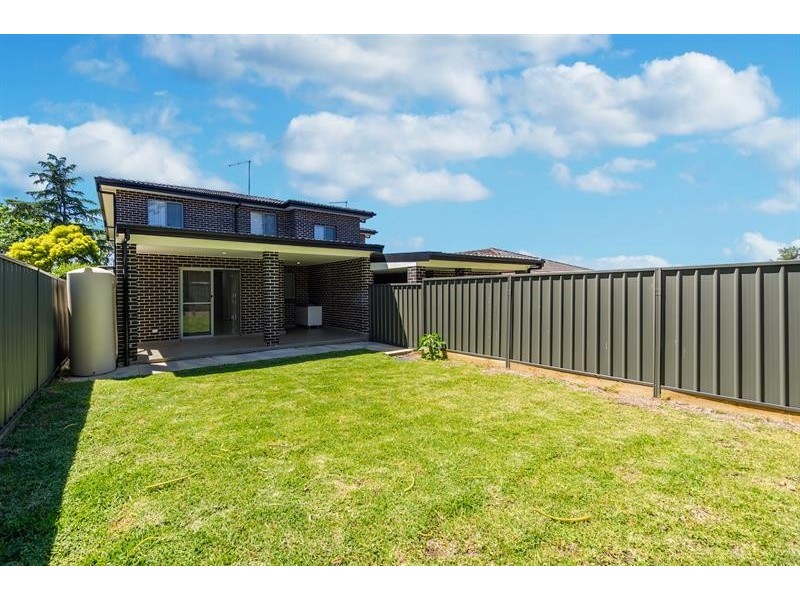 137A Cambridge St, Canley Heights NSW 2166
