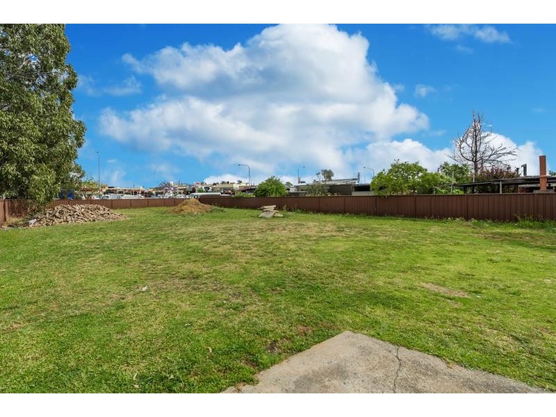 102 Oxford St, Smithfield NSW 2164