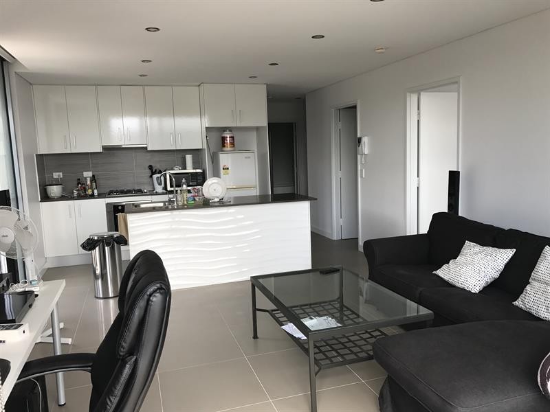 29/10-12 Batley St, Gosford NSW 2250