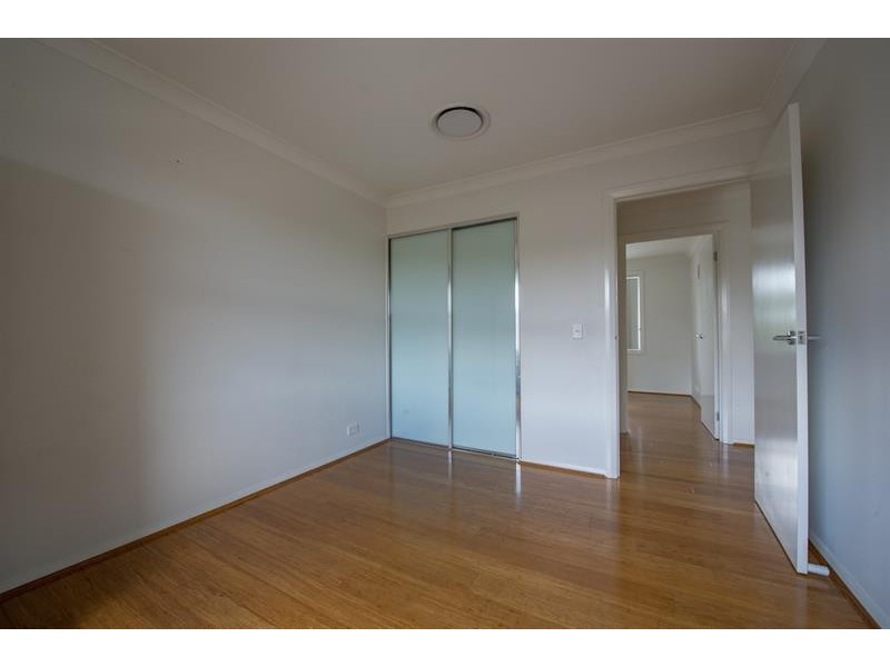 153 Hemsworth Ave, Middleton Grange NSW 2171