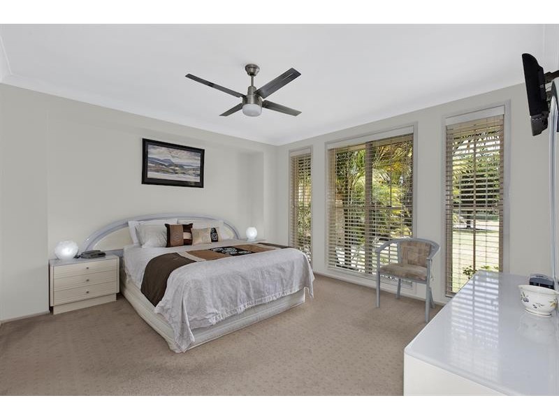 31 Stringybark Rd, Hamlyn Terrace NSW 2259