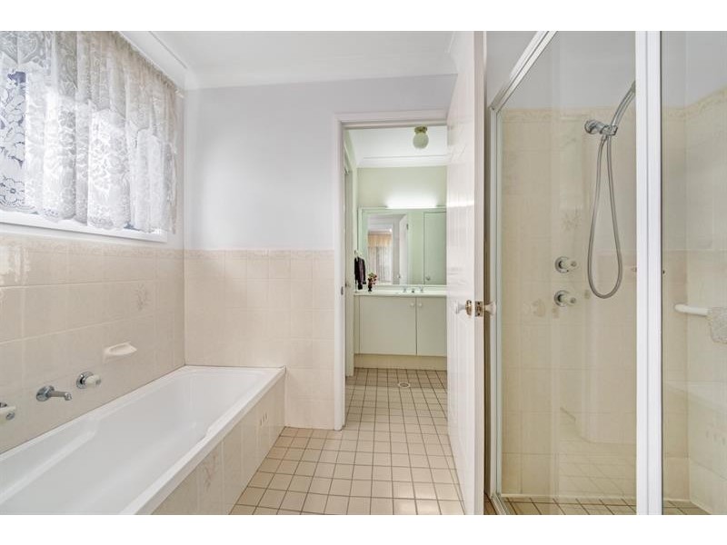 9 Elm Pl, Blue Haven NSW 2262