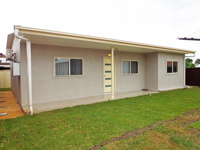 14A Hercules  St, Fairfield East NSW 2165