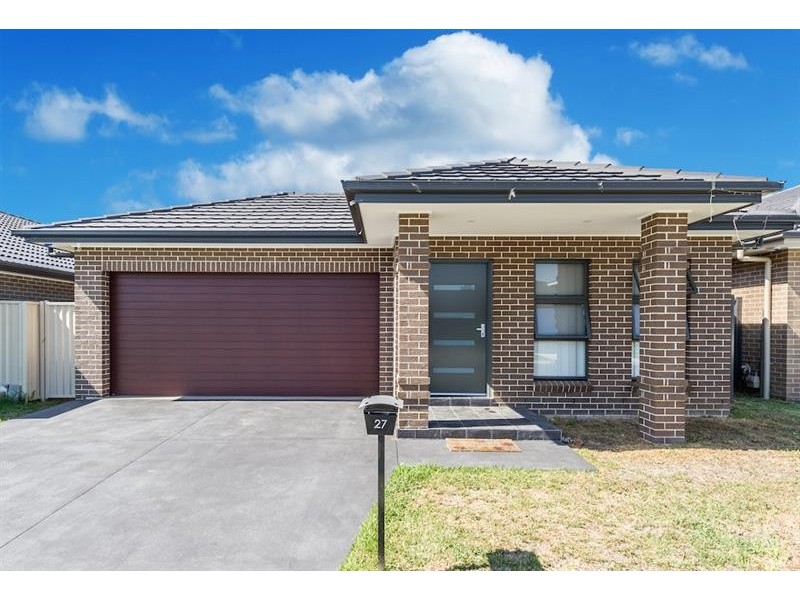 27 Inverell Ave, Hinchinbrook NSW 2168