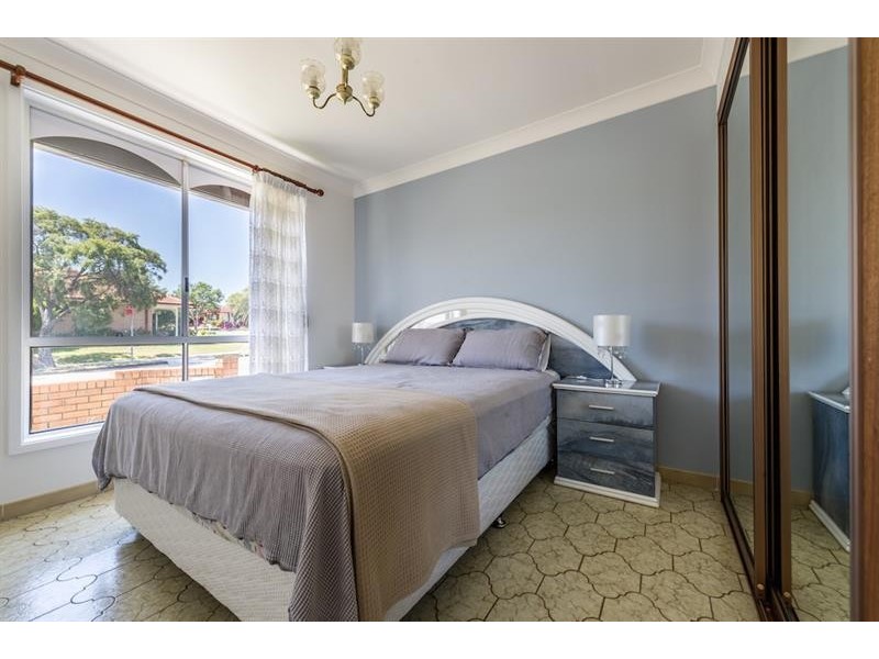 42 Rossetti St, Wetherill Park NSW 2164