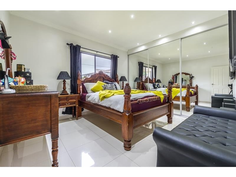 14 Malta St, Fairfield East NSW 2165