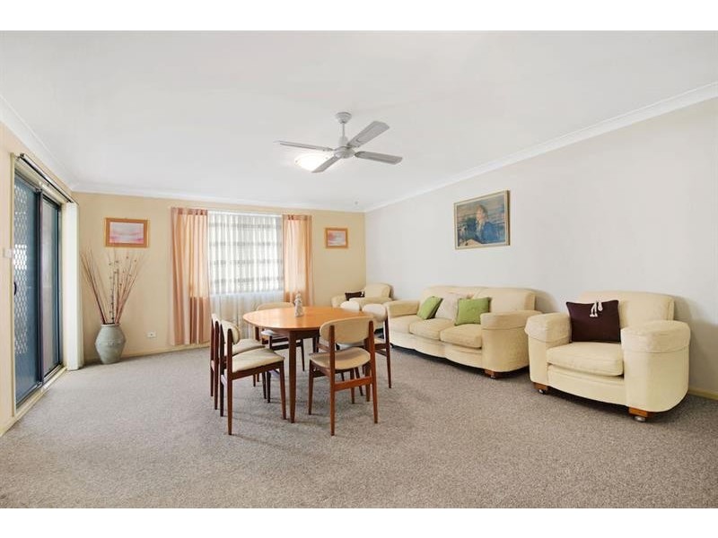 12 Tea Tree Pl, Mardi NSW 2259