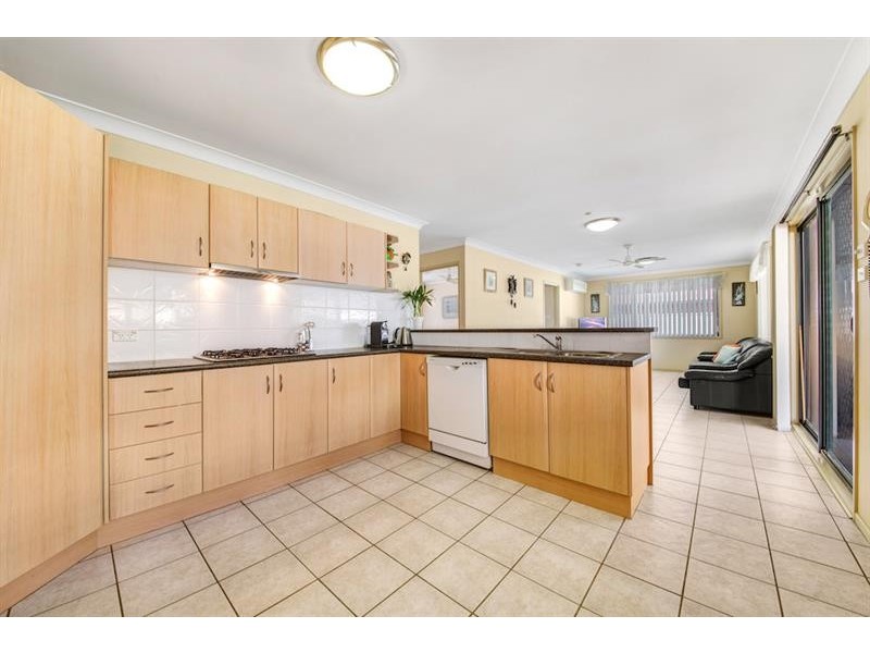 12 Tea Tree Pl, Mardi NSW 2259