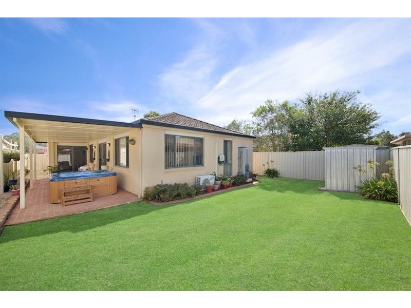 12 Tea Tree Pl, Mardi NSW 2259