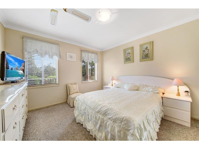 12 Tea Tree Pl, Mardi NSW 2259