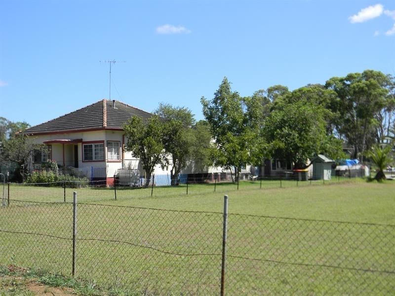 115 King St, Rossmore NSW 2557