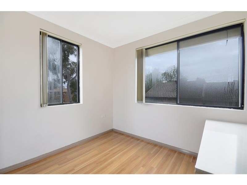 9/20 Santley Cres, Kingswood NSW 2747