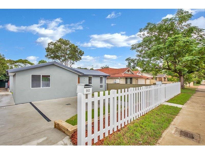 90A Quakers Rd, Marayong NSW 2148