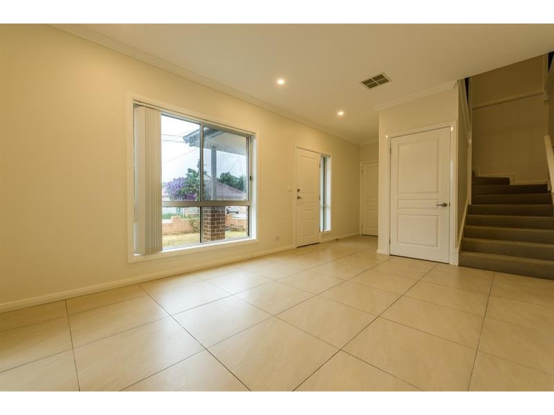 24 Ligar St, Fairfield Heights NSW 2165