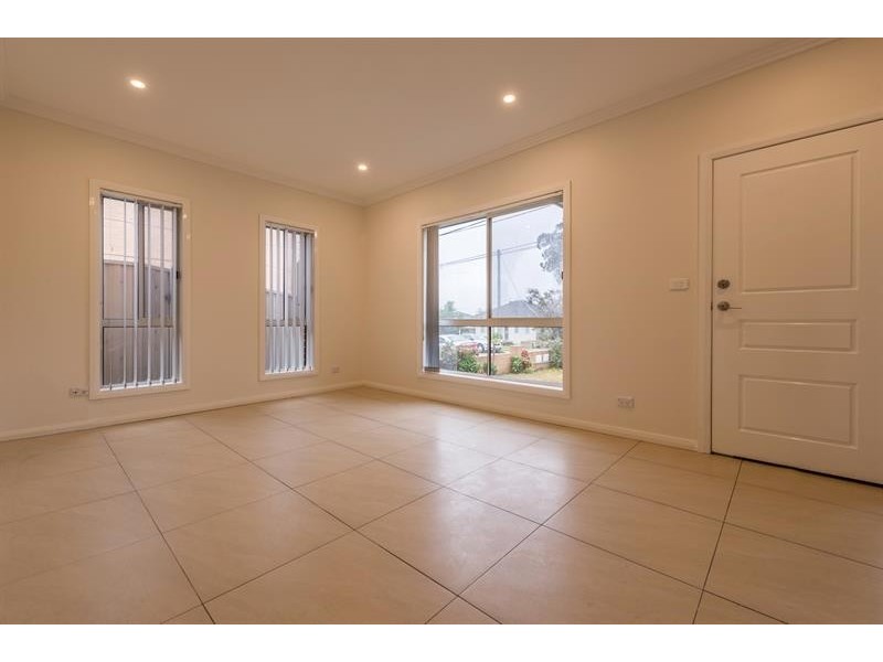 24 Ligar St, Fairfield Heights NSW 2165