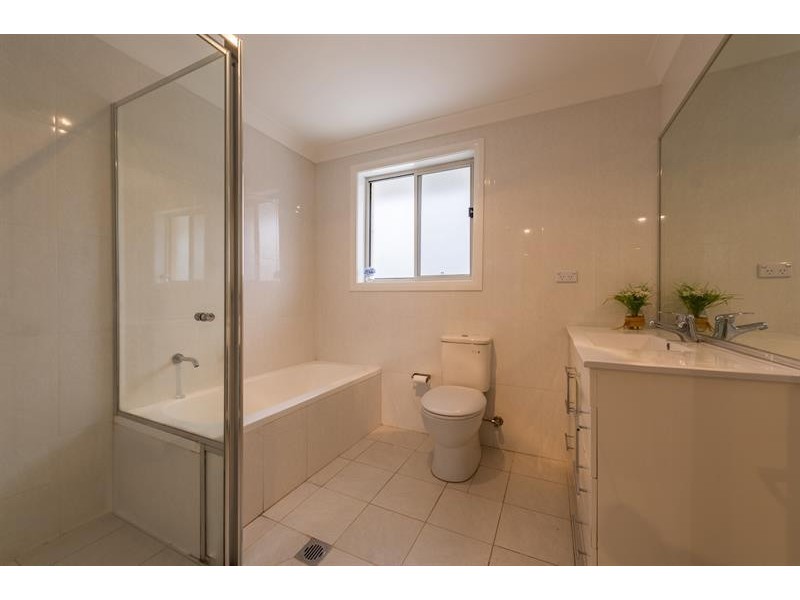 24 Ligar St, Fairfield Heights NSW 2165